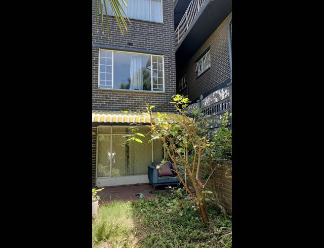 2 BEDROOM DUPLEX FOR SALE IN KEW